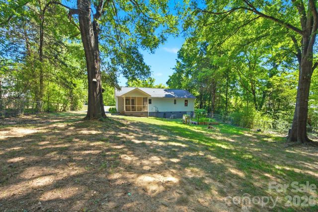 1949 Ridge Road, Clover, SC 29710
