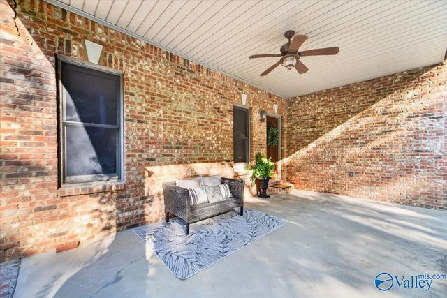 1649 Low Gap Road, New Hope, AL 35760