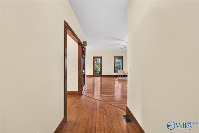 1649 Low Gap Road, New Hope, AL 35760