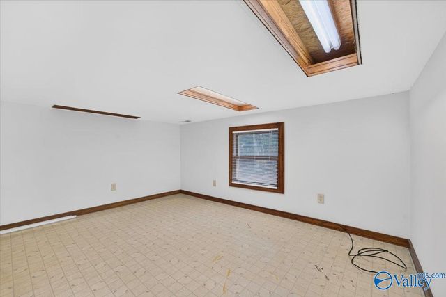 1649 Low Gap Road, New Hope, AL 35760