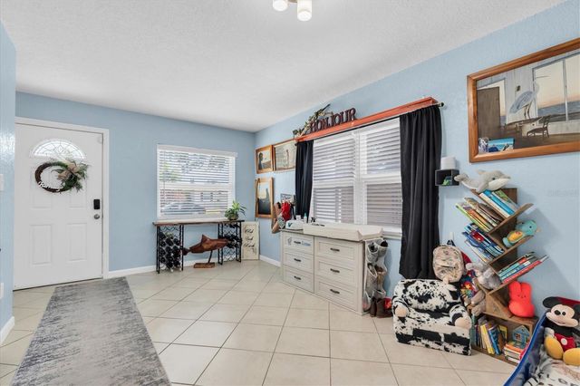 1237 57TH AVENUE N, St Petersburg, FL 33703