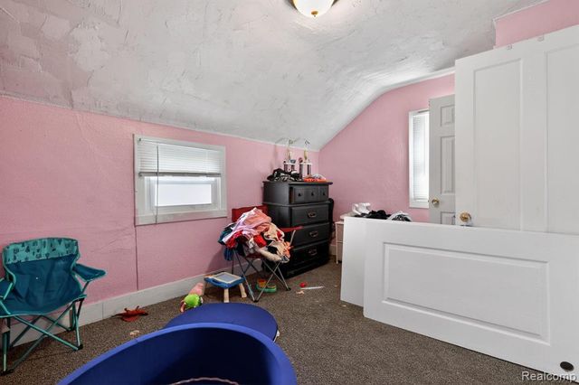 5918 Cardwell Street, Garden City, MI 48135