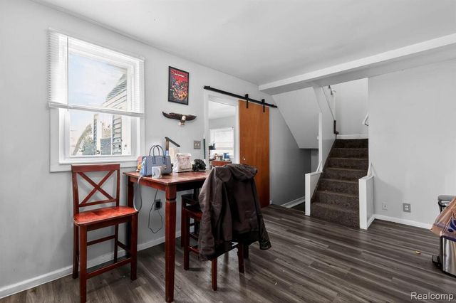 5918 Cardwell Street, Garden City, MI 48135