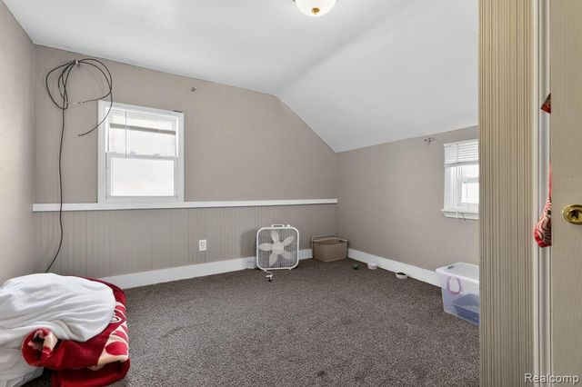 5918 Cardwell Street, Garden City, MI 48135