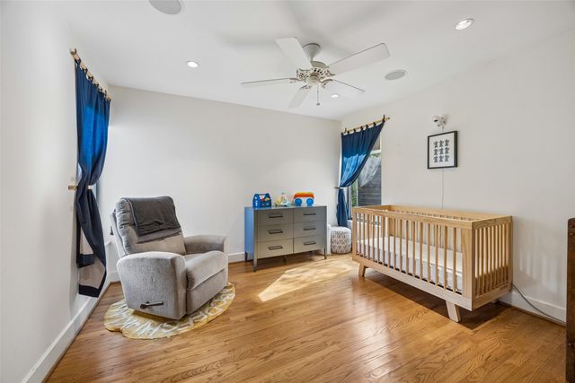 811 N Oak Cliff Boulevard, Dallas, TX 75208