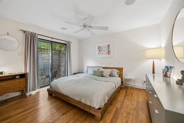 811 N Oak Cliff Boulevard, Dallas, TX 75208
