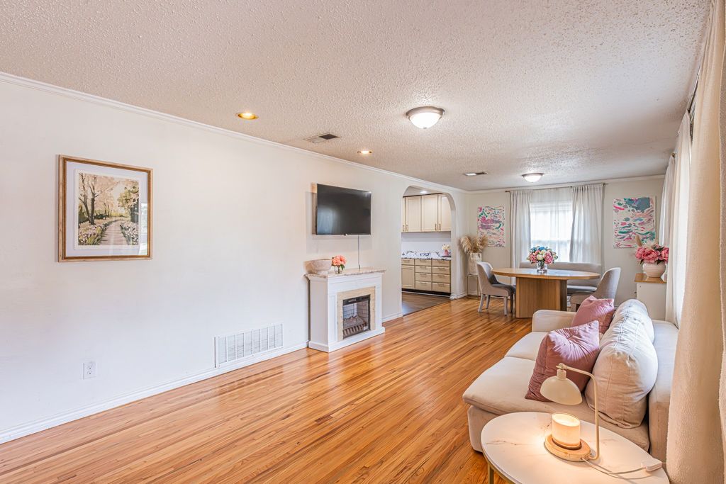 5761 Tracyne Drive, Westworth Village, TX 76114 — photo 5