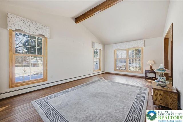 9 Kensington Circle, Allen Twp, PA 18067