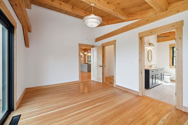 19 Passaconway Road, Ossipee, NH 03814