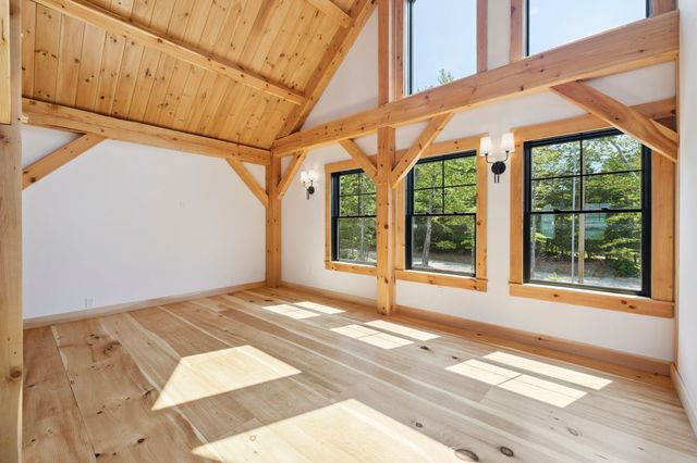 19 Passaconway Road, Ossipee, NH 03814