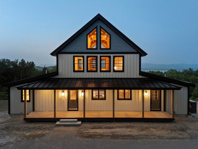 19 Passaconway Road, Ossipee, NH 03814