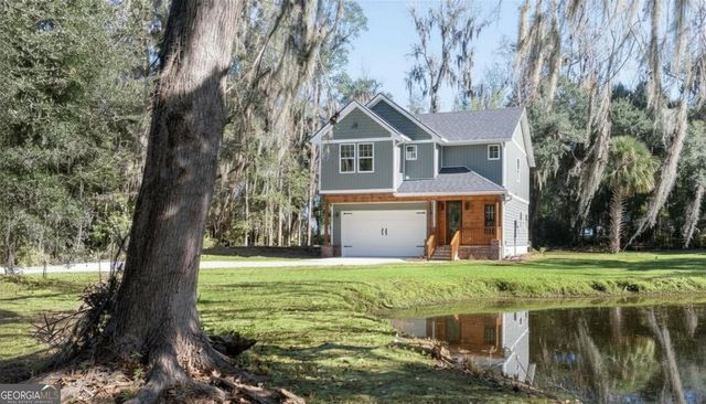 91 Sir Edward Teach, Midway, GA 31320