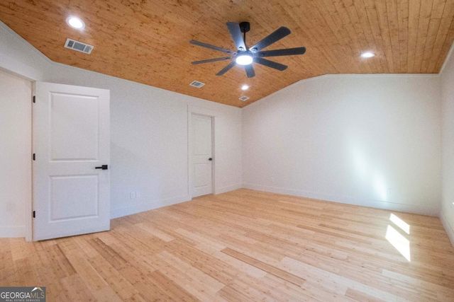 91 Sir Edward Teach, Midway, GA 31320