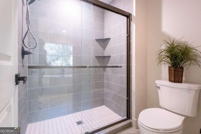 91 Sir Edward Teach, Midway, GA 31320