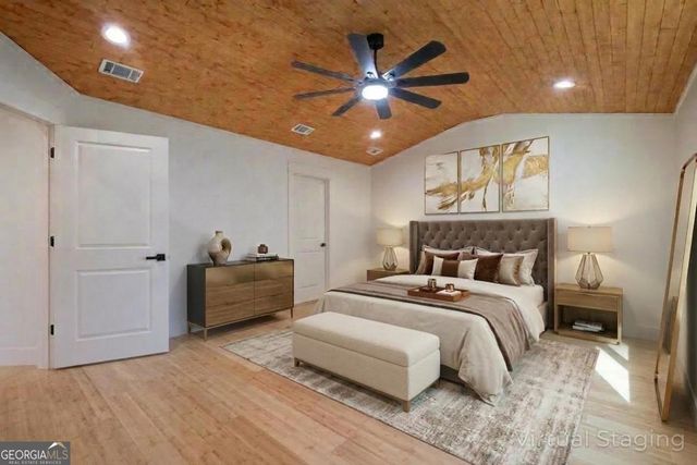 91 Sir Edward Teach, Midway, GA 31320