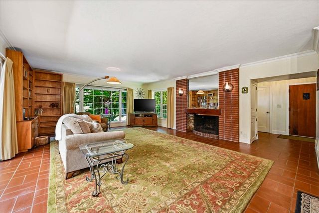 417 Chapel St, Grass Valley, CA 95945