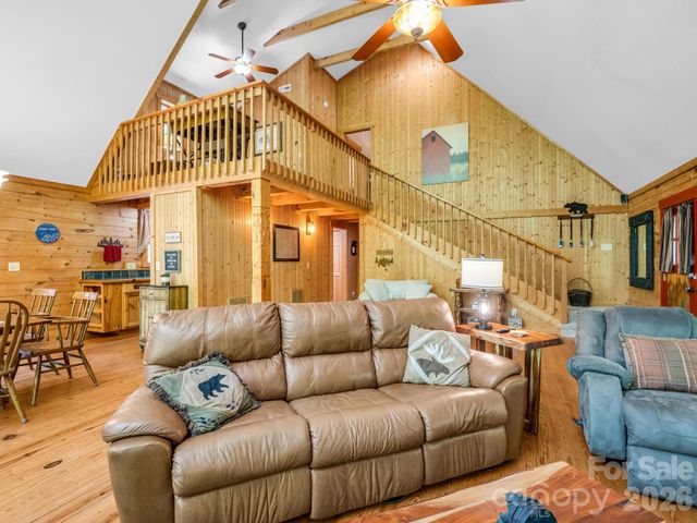 136 Dalton Court, Lake Lure, NC 28746