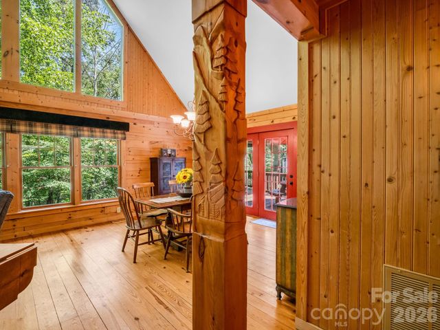136 Dalton Court, Lake Lure, NC 28746