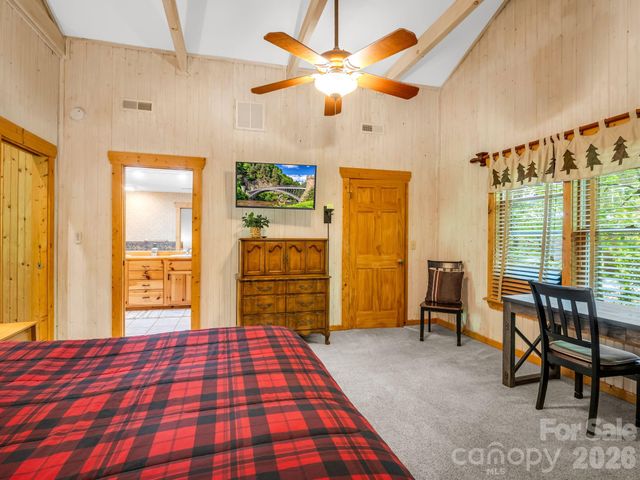 136 Dalton Court, Lake Lure, NC 28746