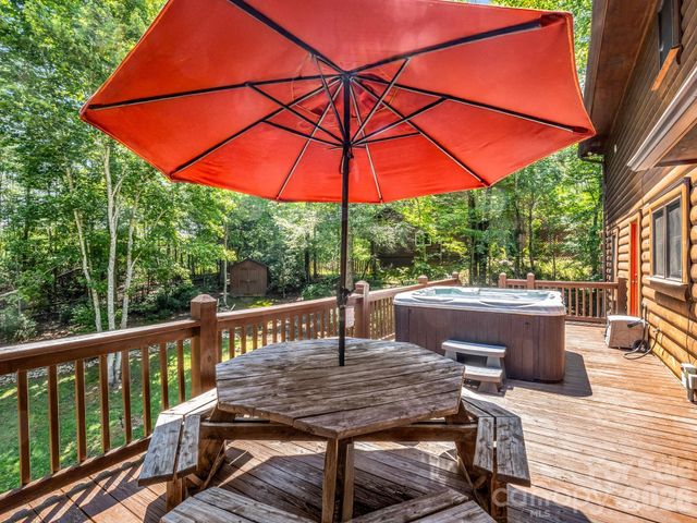 136 Dalton Court, Lake Lure, NC 28746