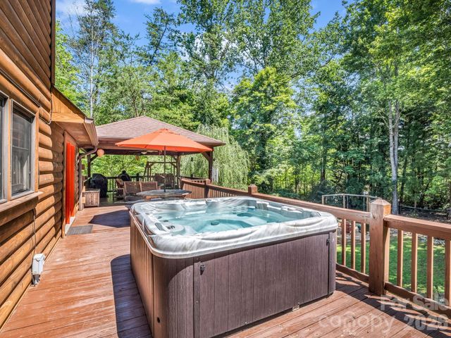 136 Dalton Court, Lake Lure, NC 28746