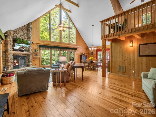 136 Dalton Court, Lake Lure, NC 28746