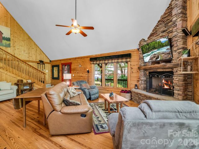 136 Dalton Court, Lake Lure, NC 28746