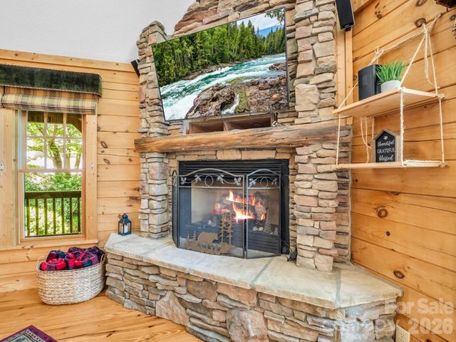 136 Dalton Court, Lake Lure, NC 28746
