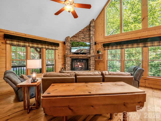136 Dalton Court, Lake Lure, NC 28746
