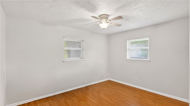 2319 Carter Creek Parkway, Bryan, TX 77802
