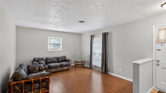 2319 Carter Creek Parkway, Bryan, TX 77802