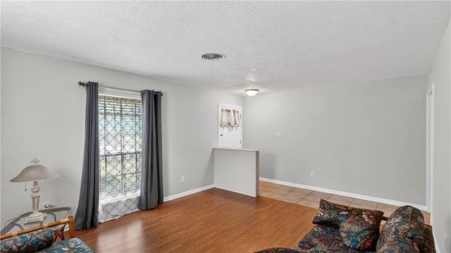 2319 Carter Creek Parkway, Bryan, TX 77802