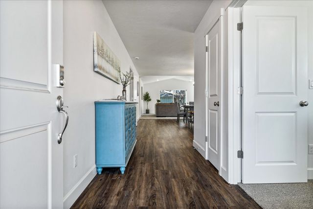 454 NW Monte Vista Avenue 127, Madras, OR 97741