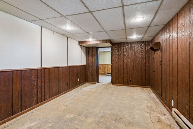 3032 Louisiana Avenue N, Crystal, MN 55427