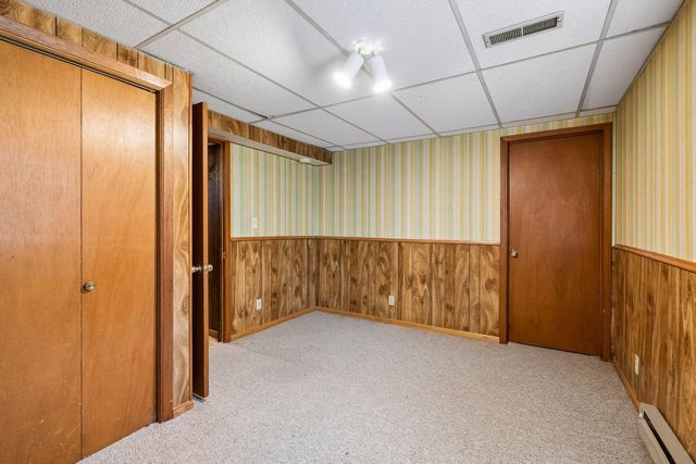 3032 Louisiana Avenue N, Crystal, MN 55427