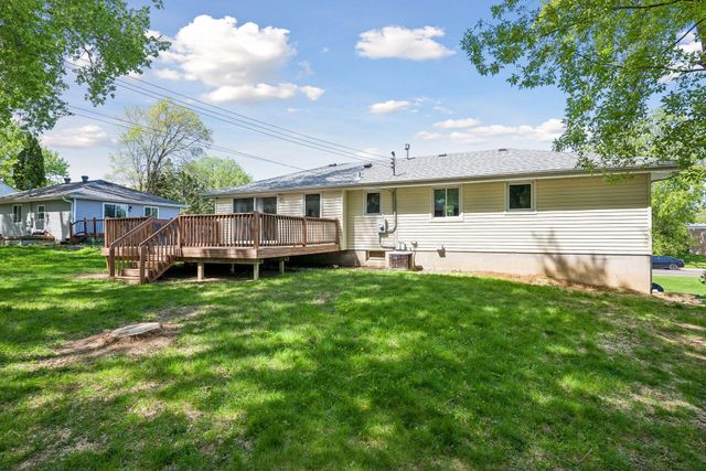 3032 Louisiana Avenue N, Crystal, MN 55427