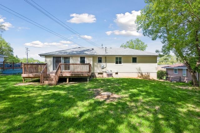 3032 Louisiana Avenue N, Crystal, MN 55427
