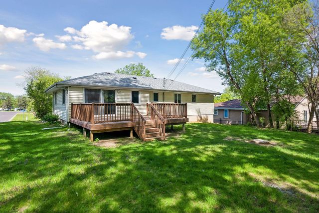 3032 Louisiana Avenue N, Crystal, MN 55427