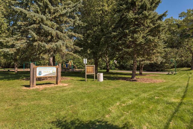 3032 Louisiana Avenue N, Crystal, MN 55427