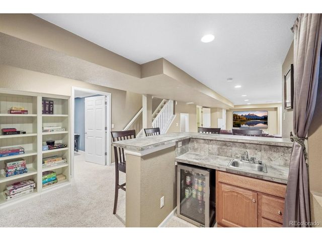 2420 S Holman Cir, Lakewood, CO 80228