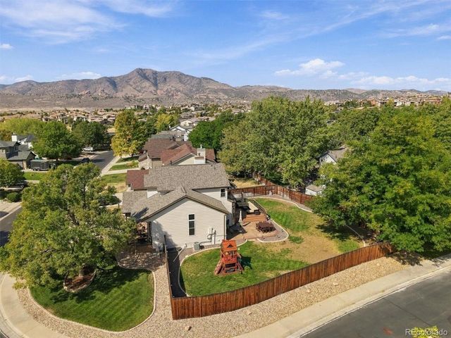 2420 S Holman Cir, Lakewood, CO 80228