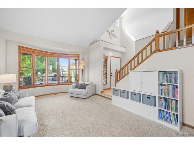 2420 S Holman Cir, Lakewood, CO 80228