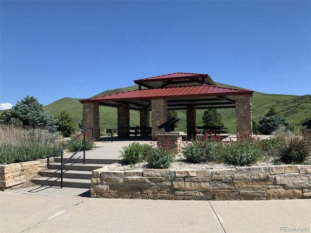 2420 S Holman Cir, Lakewood, CO 80228