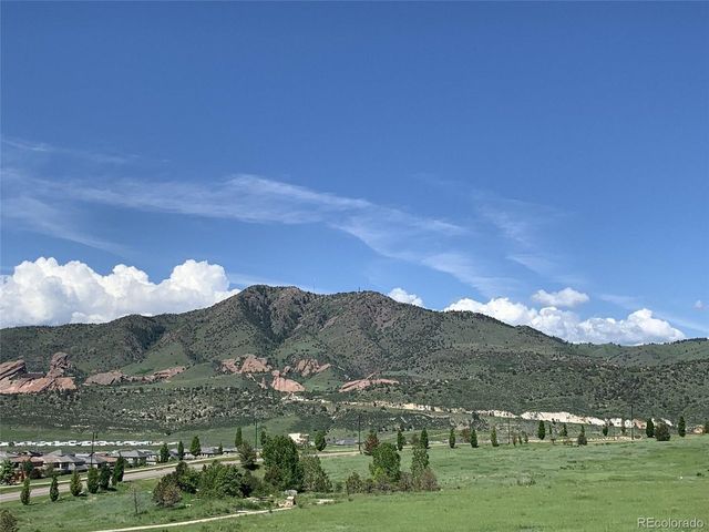 2420 S Holman Cir, Lakewood, CO 80228