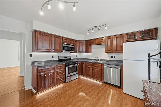 5018 Leona Street, St Louis, MO 63116
