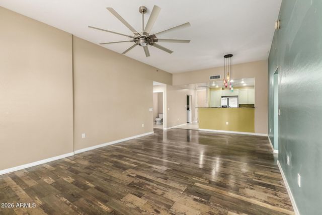 2302 N CENTRAL Avenue 311, Phoenix, AZ 85004