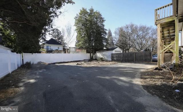 1112 COLLINGS AVE, Oaklyn, NJ 08107