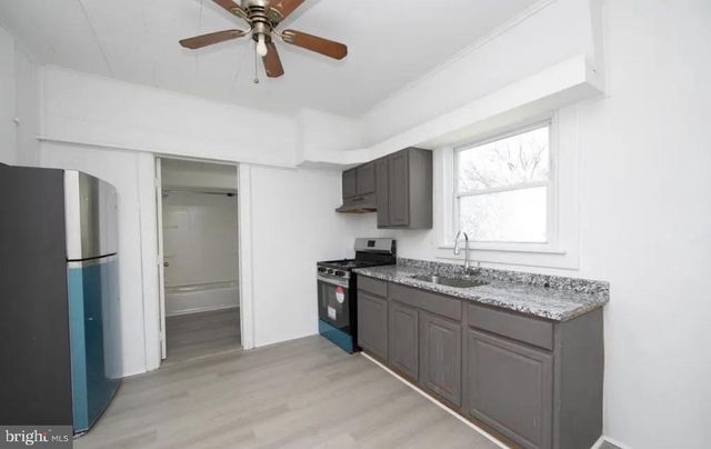 1112 COLLINGS AVE, Oaklyn, NJ 08107