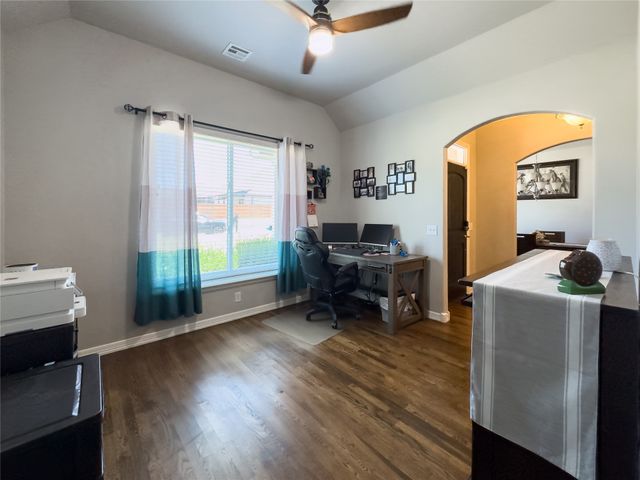 8004 S 13th Street, Broken Arrow, OK 74011