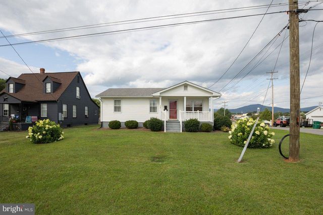 113 EIGHTH AVE, Luray, VA 22835